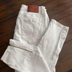 Size 24 one X one teaspoon x freebird ii white cropped zipper jeans